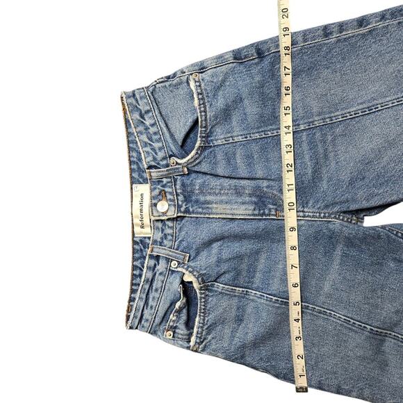 Reformation Seamed Jean in Celtic Wash Size: 27 - Picture 6 of 10